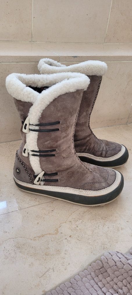 Botas cinzentas Merrel