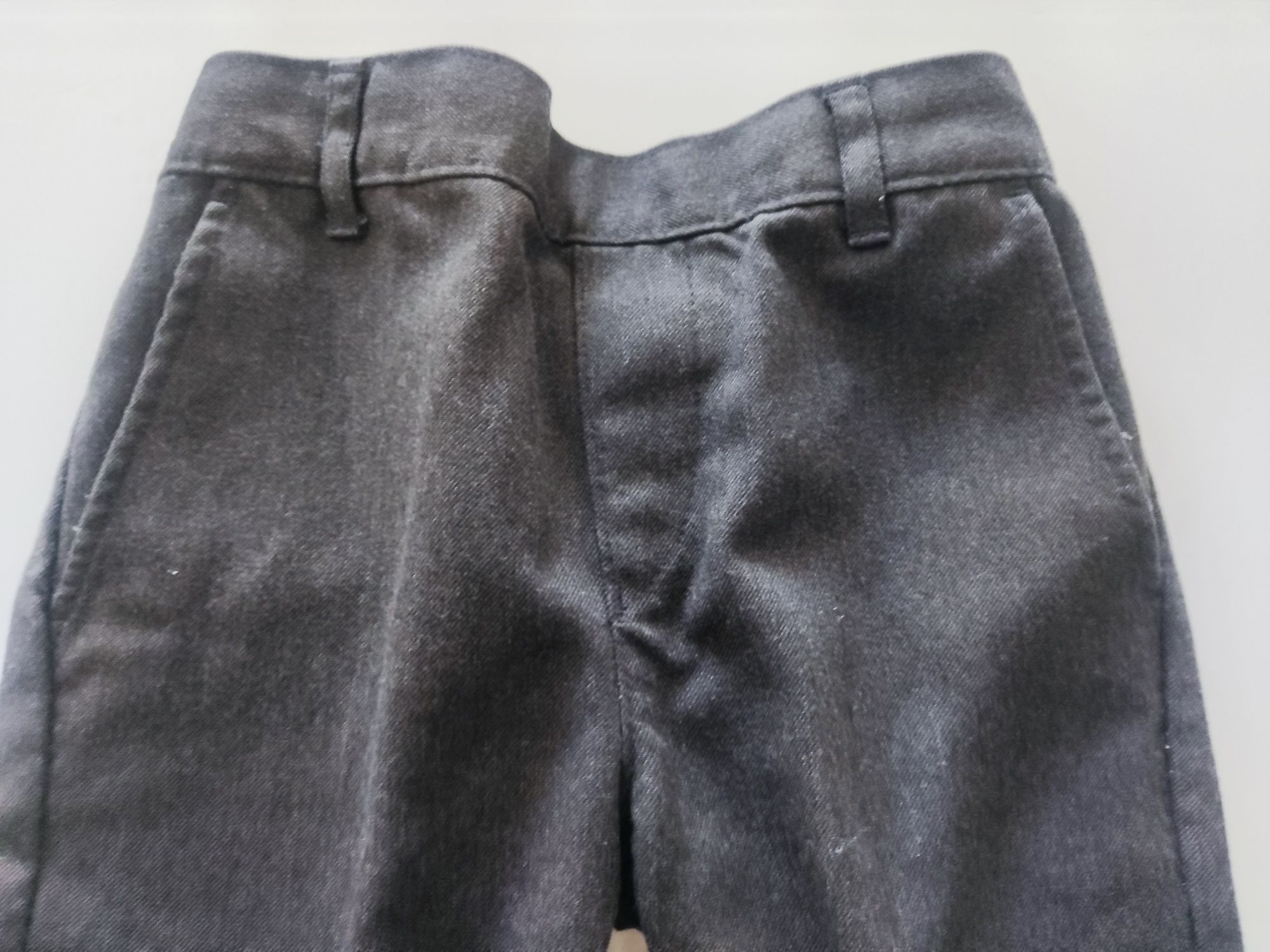 104 110 Spodnie eleganckie w kant regulacja-pas ciemno-szare kieszenie
