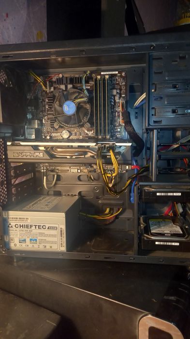 Игровoй пк Rx570sapphire 8gb+i5 4440 32gb озу пк