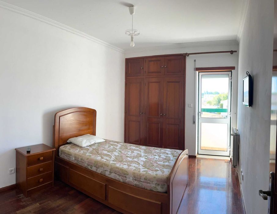 Magnífico apartamento T3 com Garagem no Camarção da Nazaré