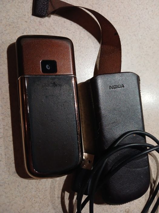 Nokia 8800 Arte продам