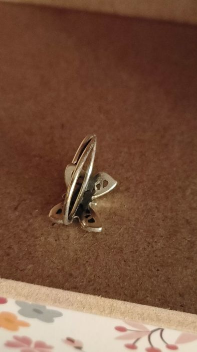 Anel antigo em prata borboleta