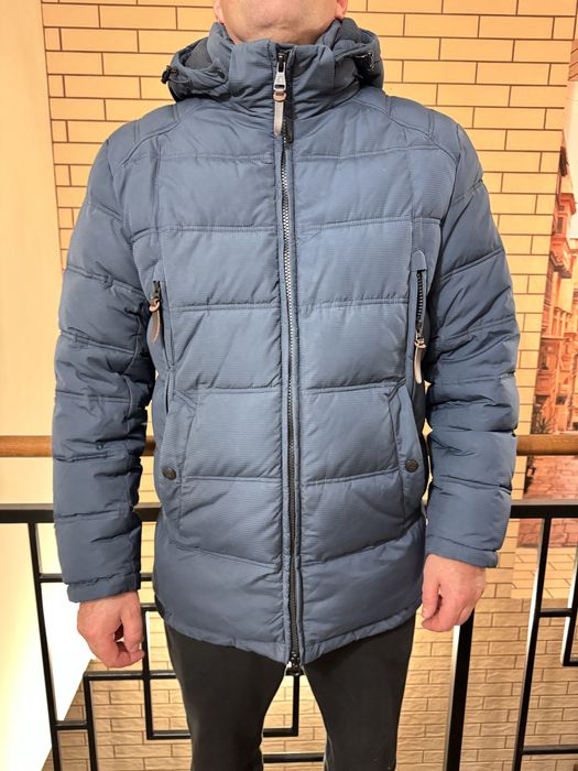 Зимова чоловіча куртка