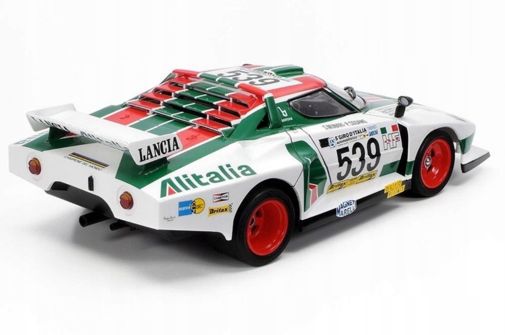 Samochód Lancia Stratos Turbo Tamiya 25210 model 1:24