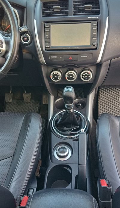 Mitsubishi ASX 2011