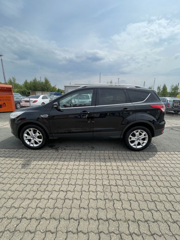 Ford Kuga Titanium Plus 4x4 drugi własciciel mozliwa zamiana