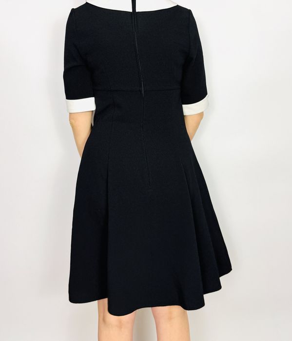 Czarna sukienka retro z białym kołnierzykiem XS 34