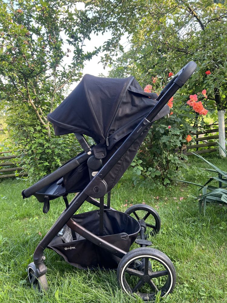 Універсальна коляска Cybex Balios S 2w1 BLK Deep Black