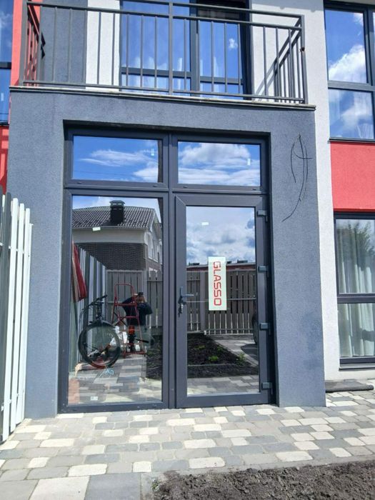 Вікна, двері , металопластикові вікна