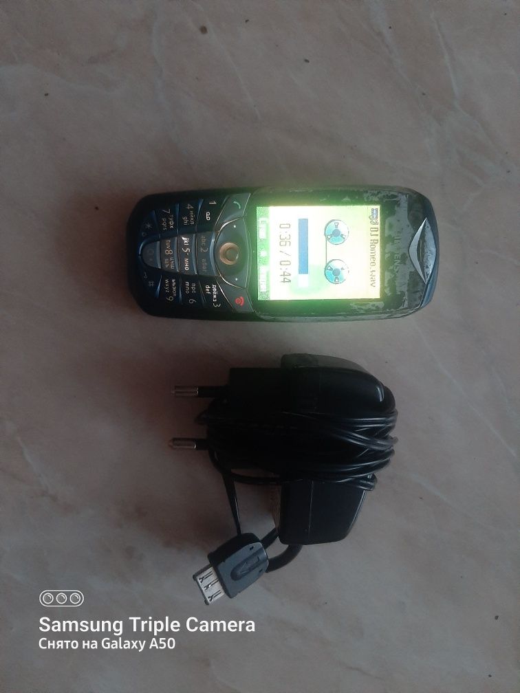Телефон Samsung GT E1080W. Телефон  Siemens sx65.
