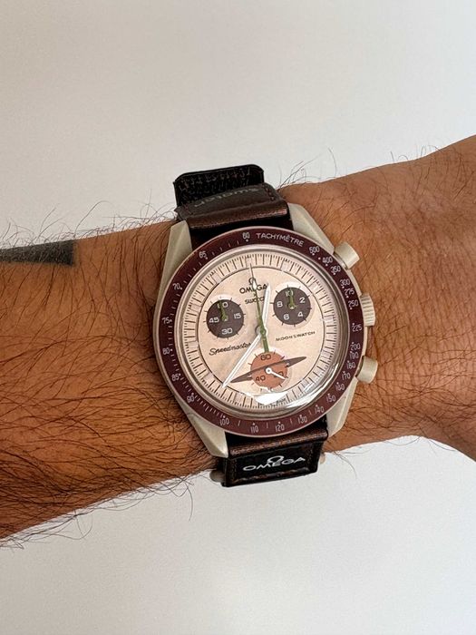 Zegarek Omega Moonswatch Mission to Saturn