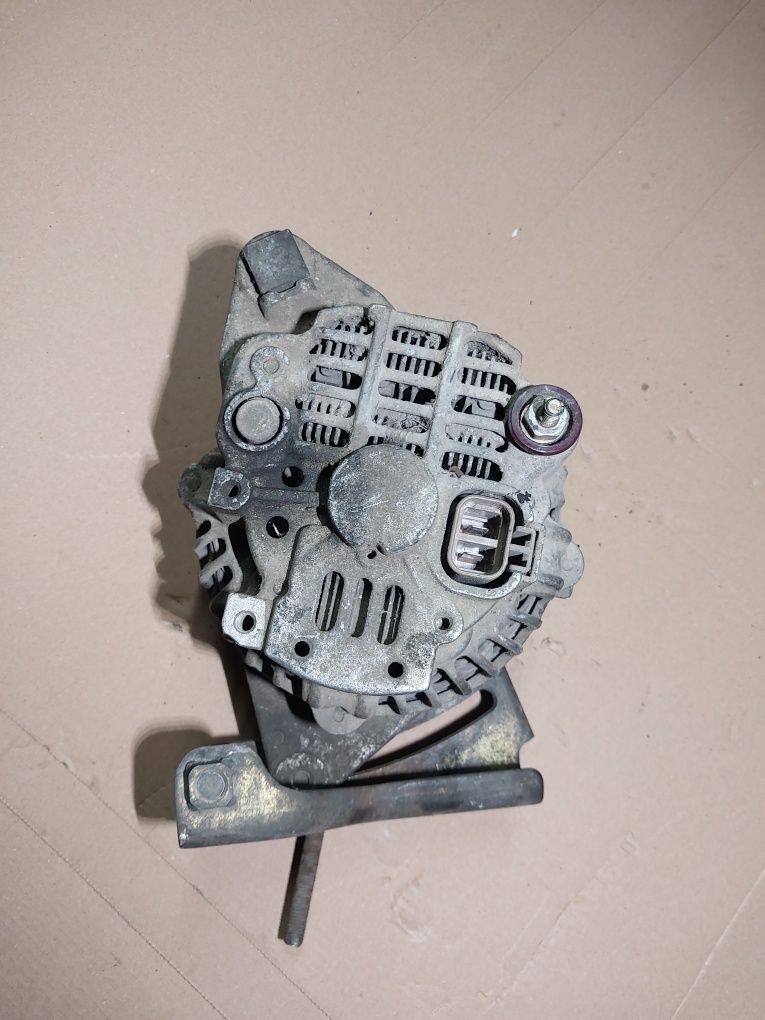 Alternator mitsubishi colt lancer galant space runner wagon 1.6 1.8