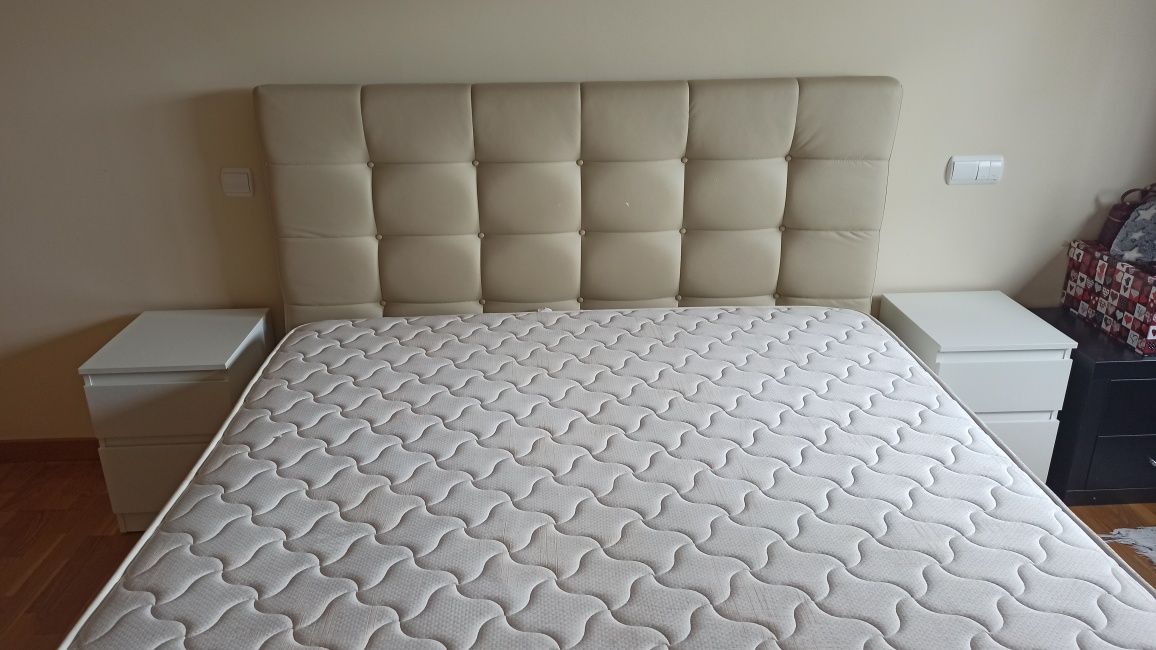 Cama de casal completa+estrado+colchao