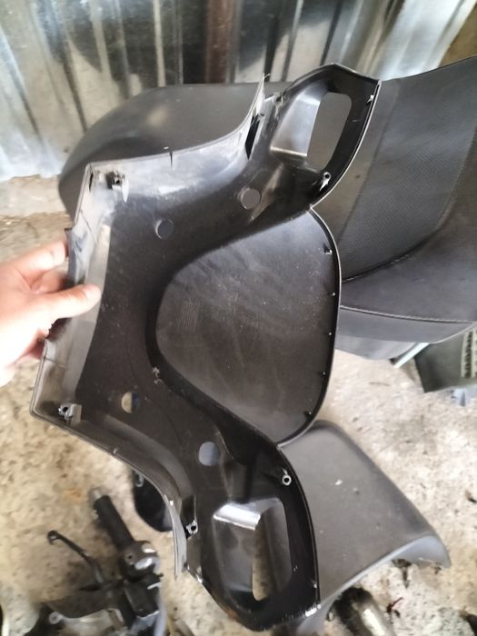 Obudowa kierownicy Yamaha majesty 125cm