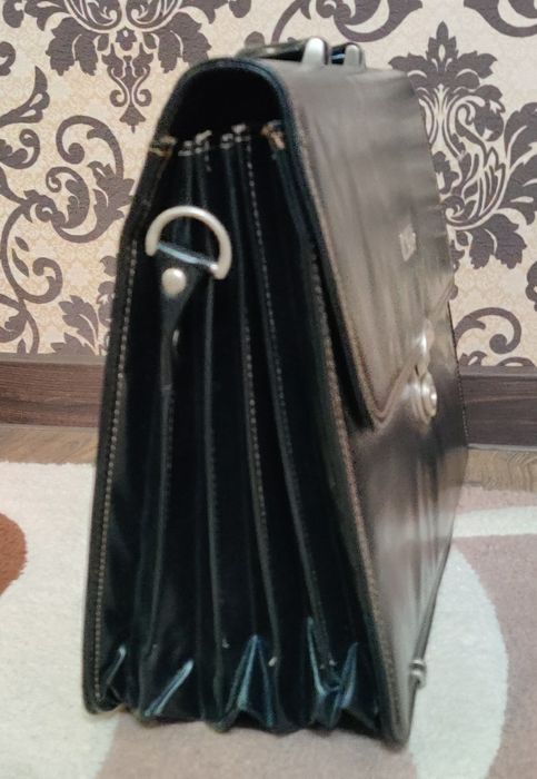 Сумка портфель DERBY