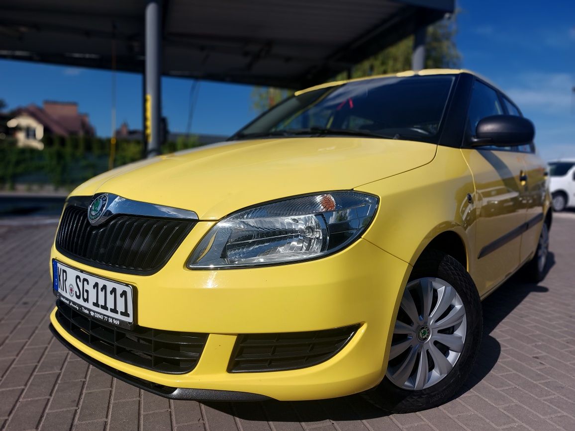 Ładna SKODA FABIA * Unikatowy KANAREK * Benzyna * 2010 rok *