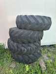 Продам шини з дисками 16,9-24 Goodyear Dunlop Manitou