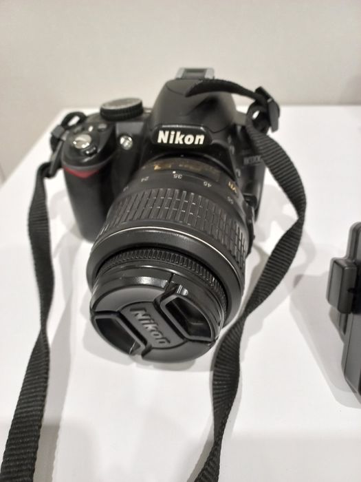 Пррдам фотоаппарат nikon dx af-s nikkor 18-55mm