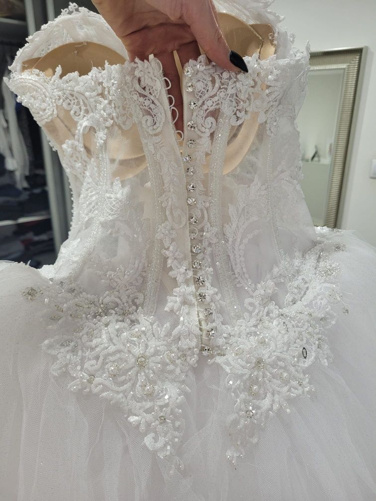 Suknia ślubna princessa XS / S 170cm