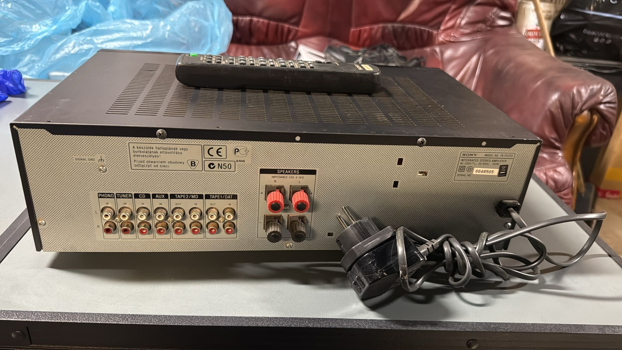 wmacniacz Sony TA-FE370 Z pilotem