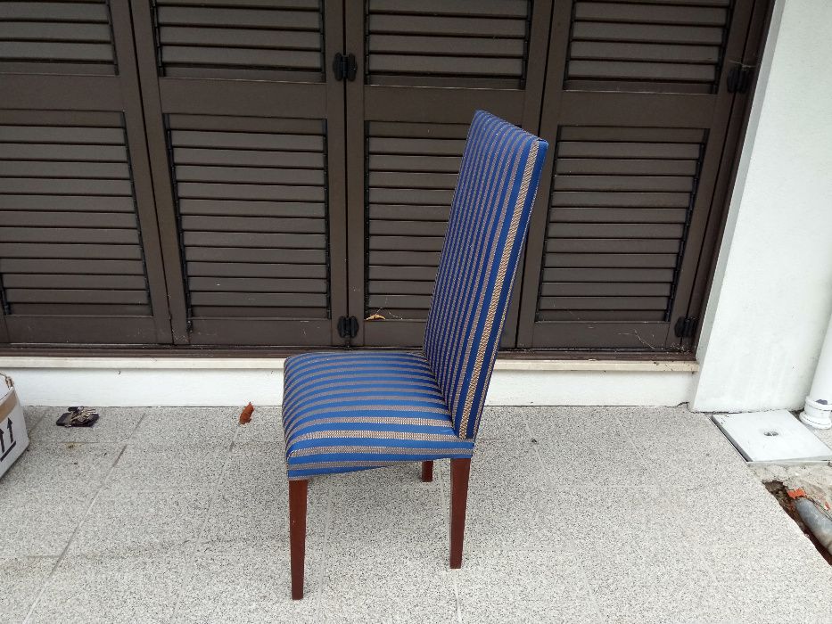 Cadeiras - Madeira - Tecido