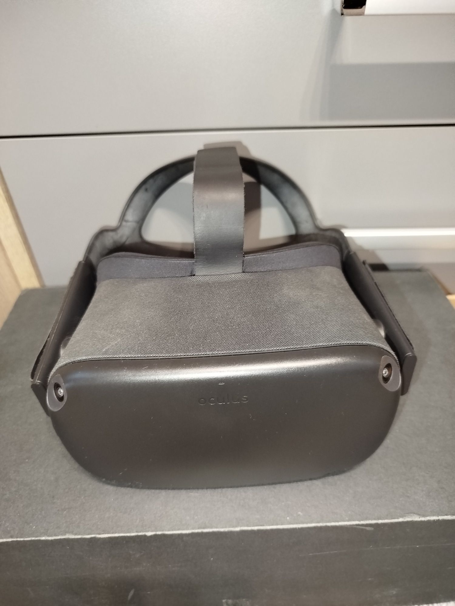 Oculus quest jak nowe 128gb + akcesoria
