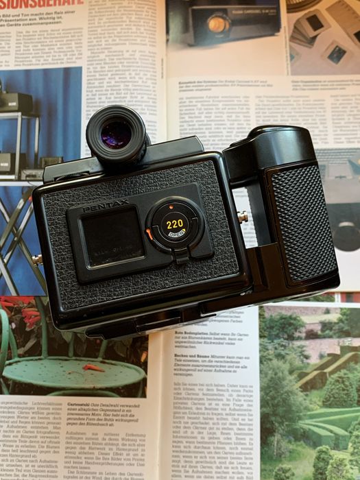 Pentax 645 з обʼєктивом SMC Pentax-A 45mm f/2.8 ідеальний стан