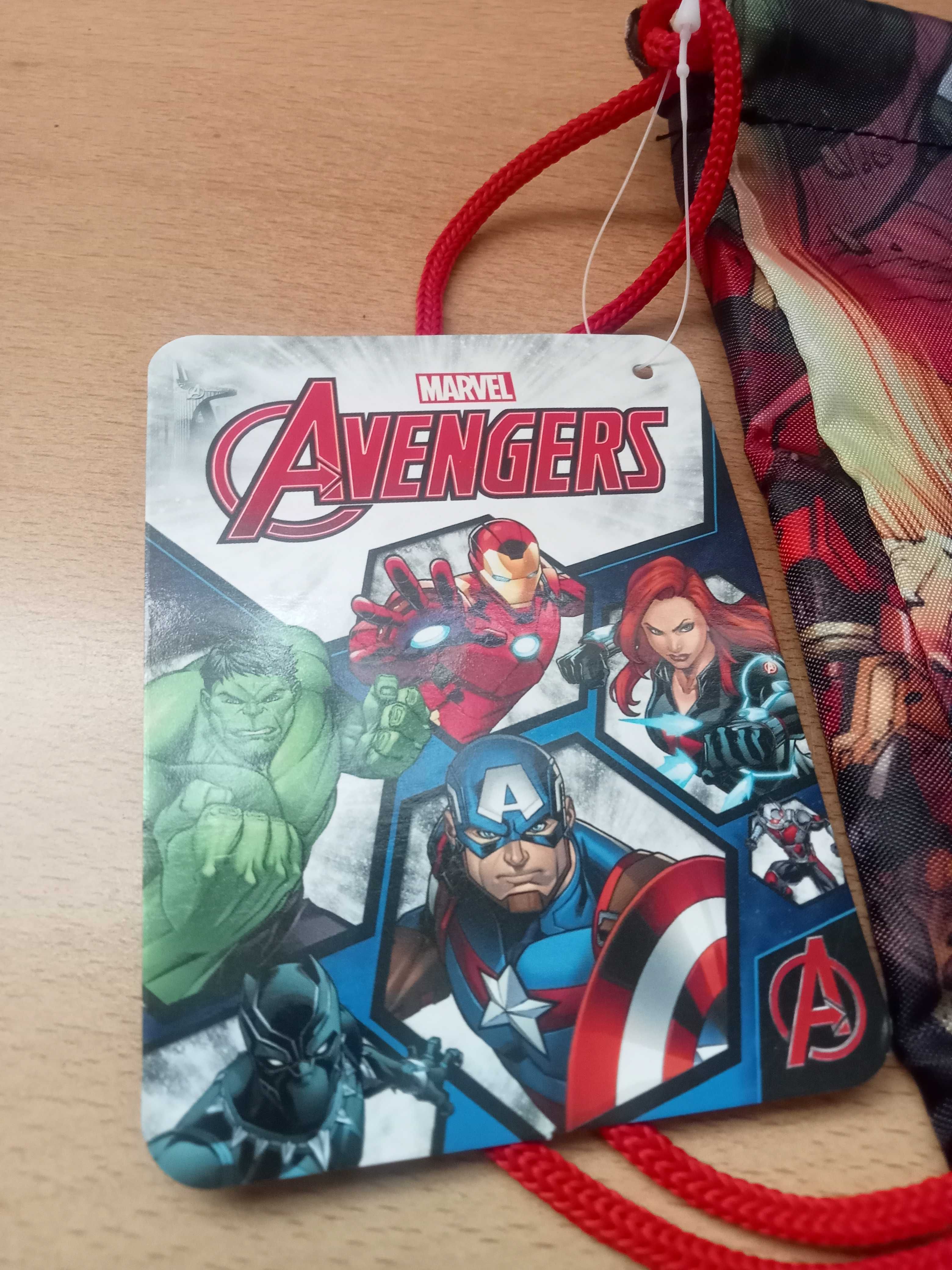 saco/bolsa/mochila MARVEL AVENGERS NOVO