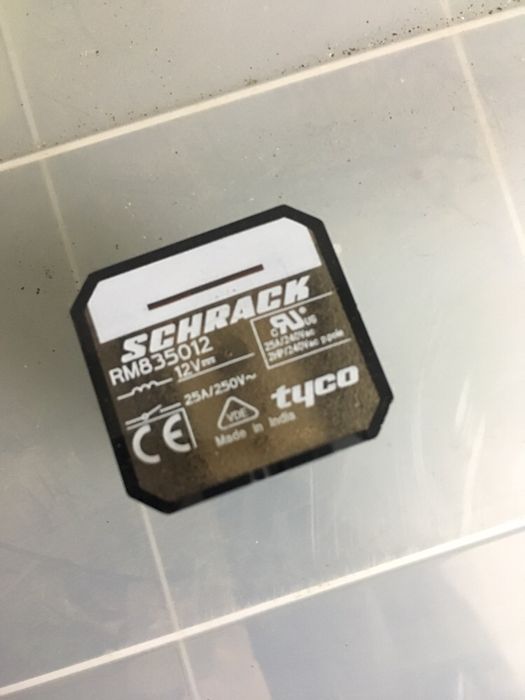 Przekaźnik schrack 12V Tyco 7 szt.