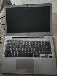 Notebook SAMSUNG NP530U3C-A09NL