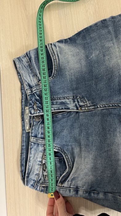 Шорти джинсові. Майже нові