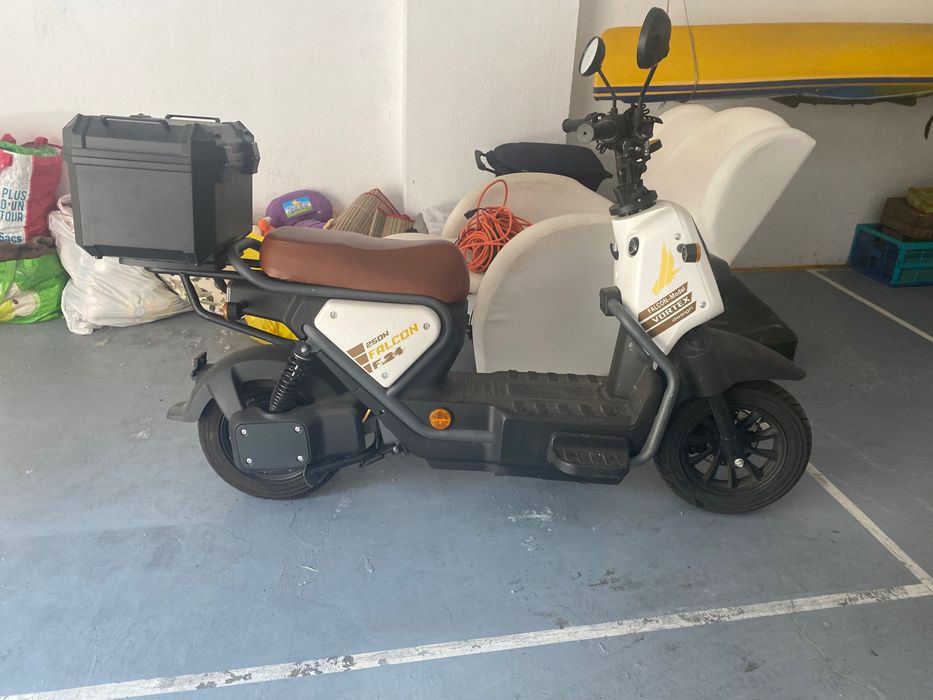 Vendo Mota Elétrica com 5 meses de uso
