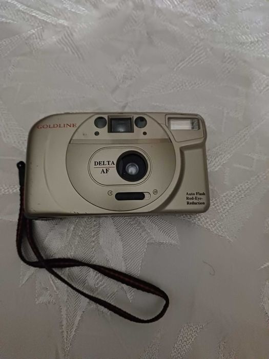 Плівковий фотоаппарат