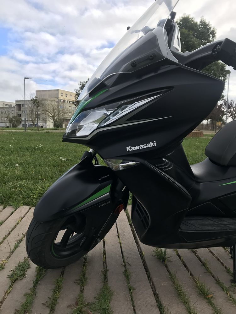 Scooter Kawasaki J300