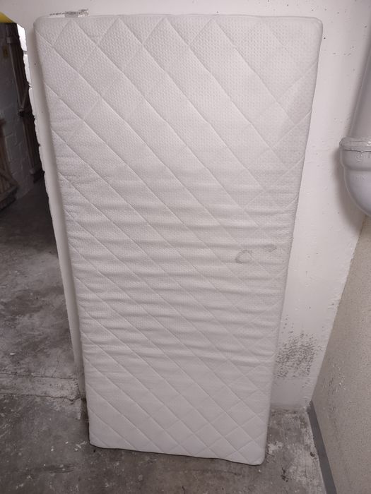 Materac piankowy dla dziecka DreamZone 90x200