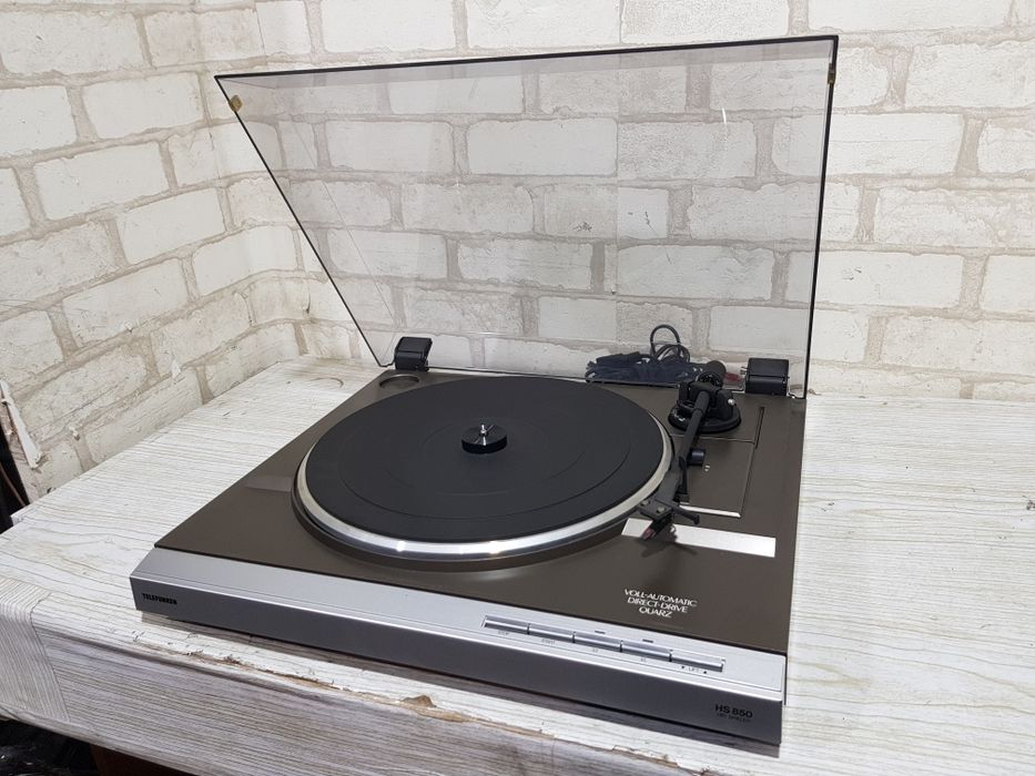 Вініловий програвач TELEFUNKEN HS 850,прямий привід! б/у з Німеччини
