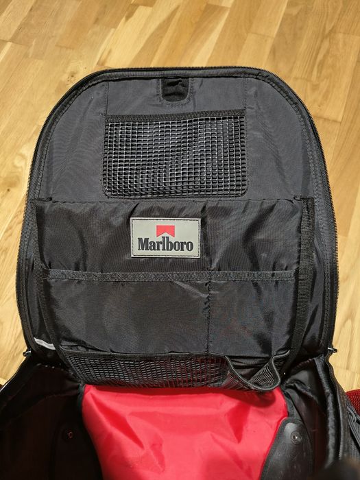 Sztywny plecak Marlboro RARYTAS