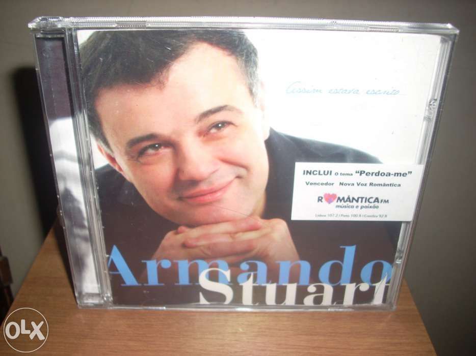 35-40 cds de musica popular portuguesa.Originais.Novos.