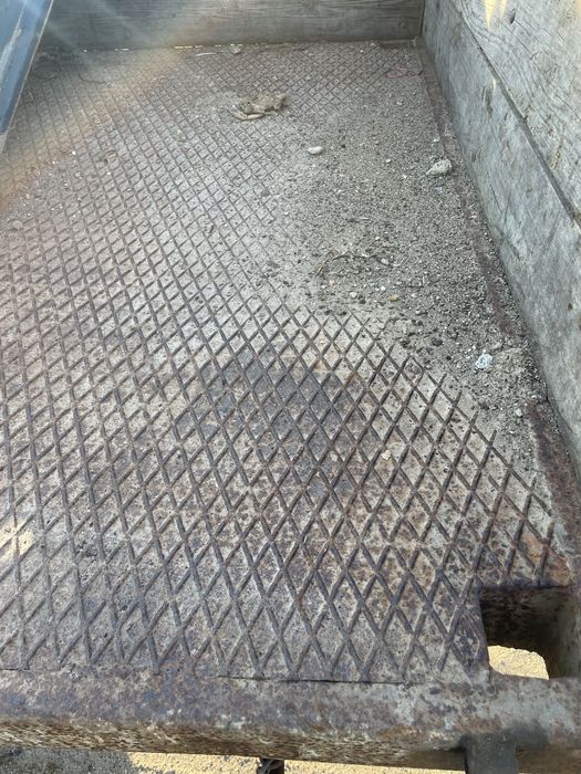 Reboque agricola matriculado e capinadeira