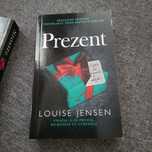Prezent Louise Jensen