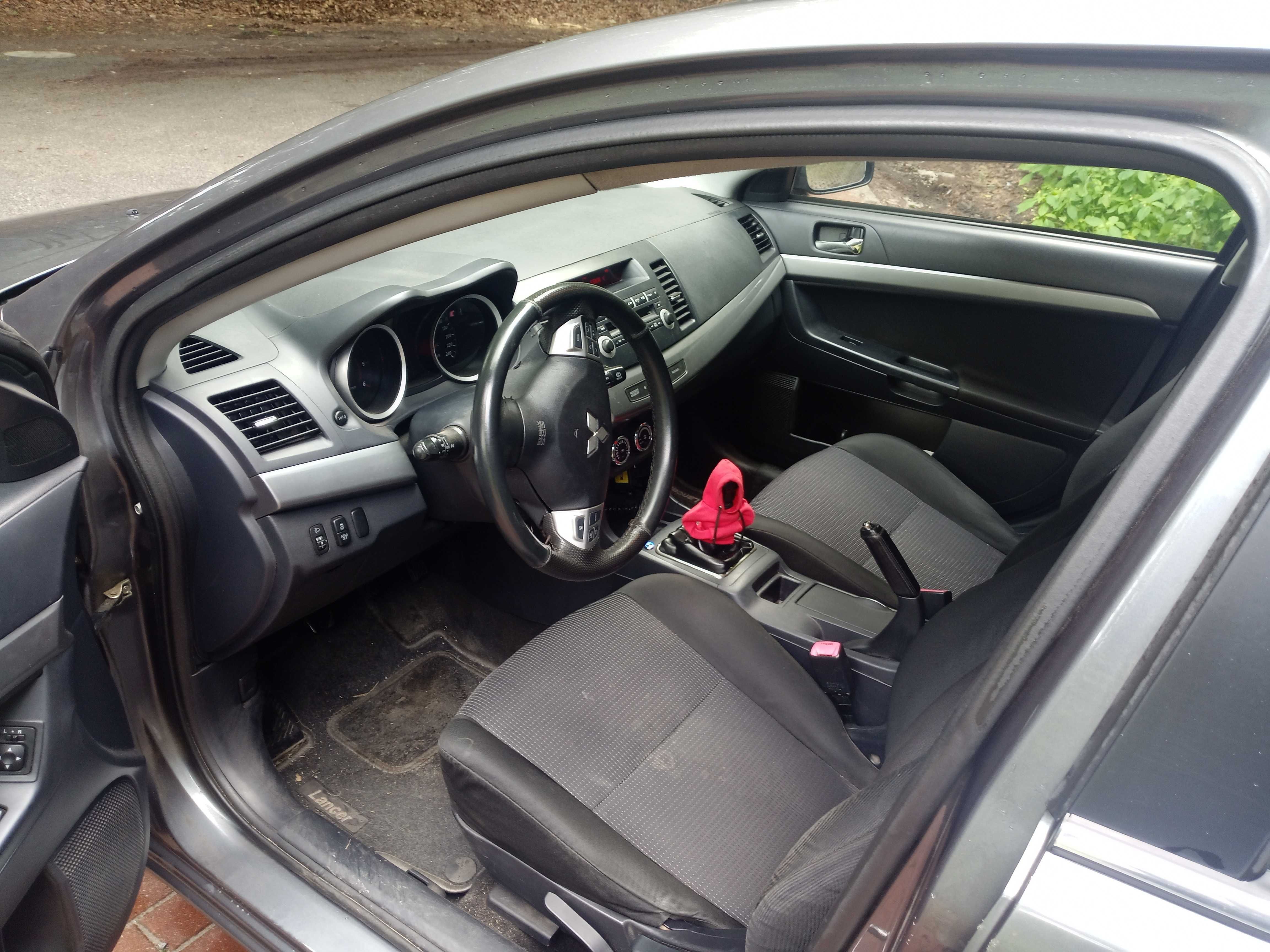 Mitsubishi Lancer 1,8  150km! 2010