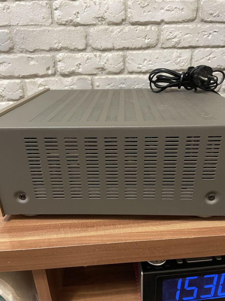 Продаю ресивер Teac ag-h550