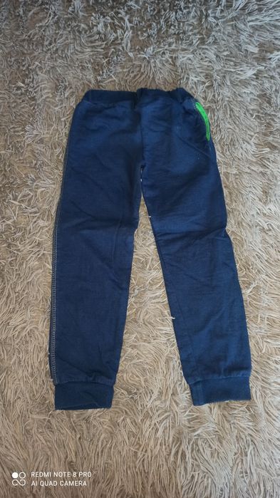 Spodnie chłopięce dresowe traktor r. 98