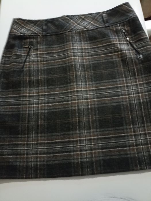 Жіноча зимова спідниця