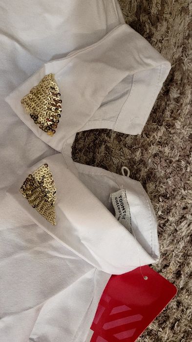 Koszula dziewczęca. Galowa. Nowa. Ozdobny kołnierzyk.