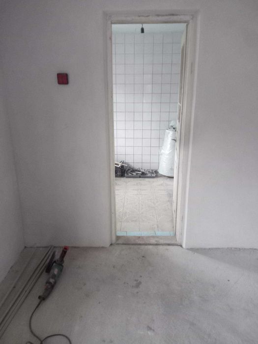 Продаж житлового будинку з господарськими приміщеннями .с Ланівці