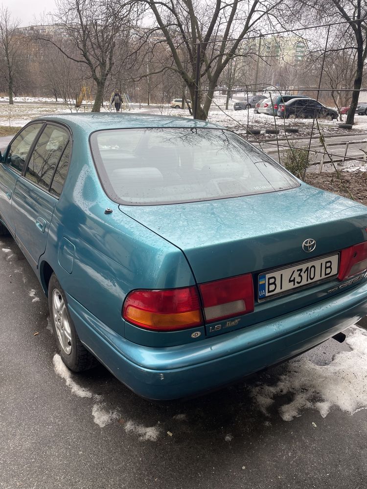 Продам Toyota Carina 1997