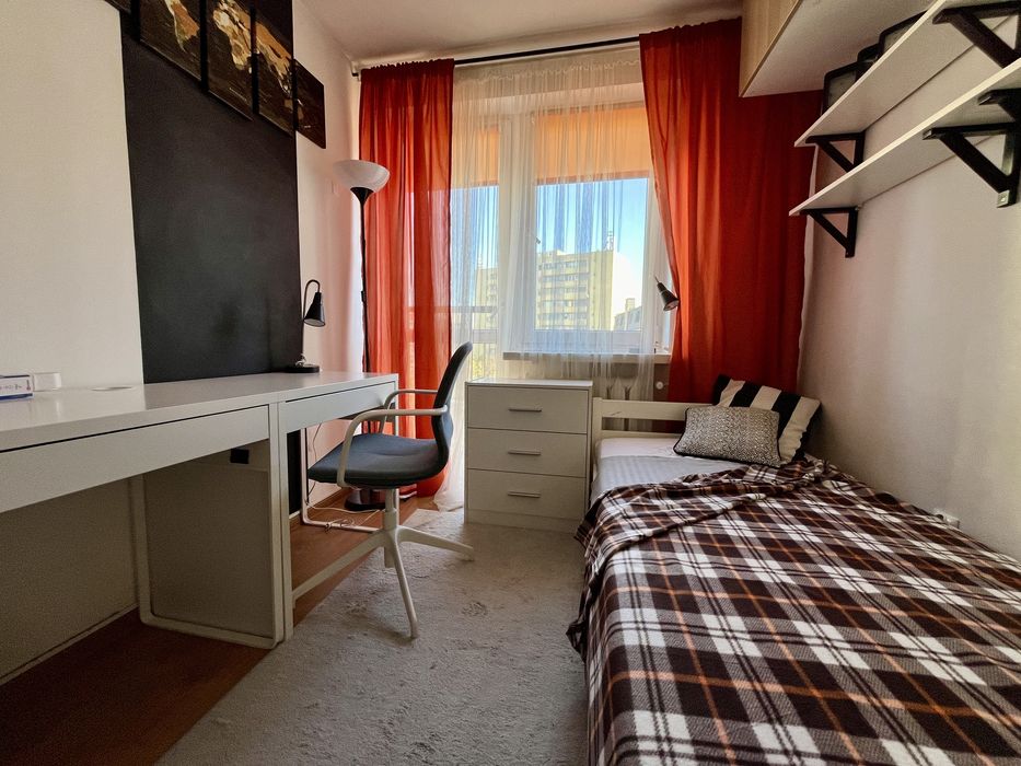 1os, balkon, metro / single room,balcony,metro