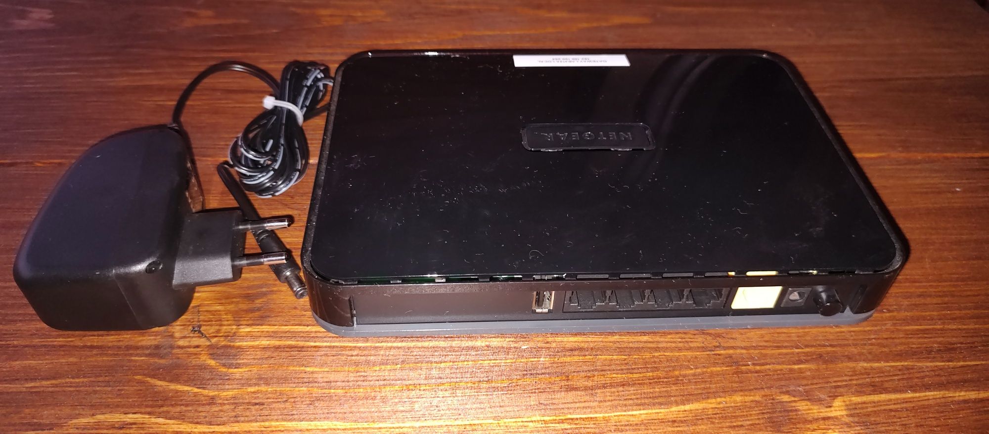 Router NETGEAR N750 Wireless Dual Band Gigabit