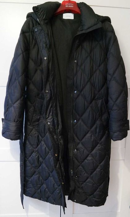 Kurtka zimowa z paskiem długa płaszcz pikowana ciepła L Reserved